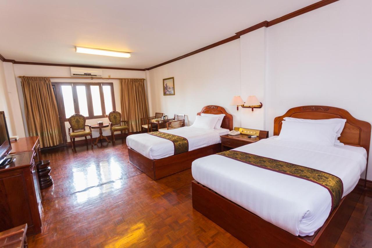 Mekong Hotel Vientiane Quarto foto